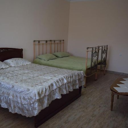 Home Garni Exterior photo
